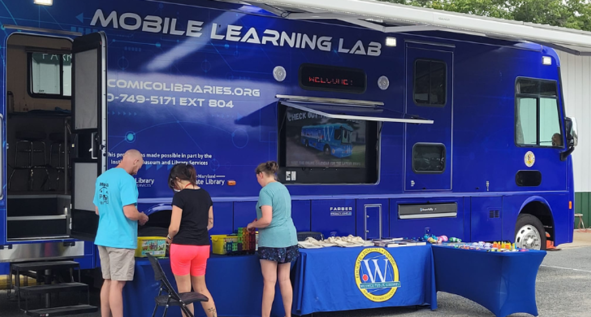 Outreach event with the new Mobile Learning Lab